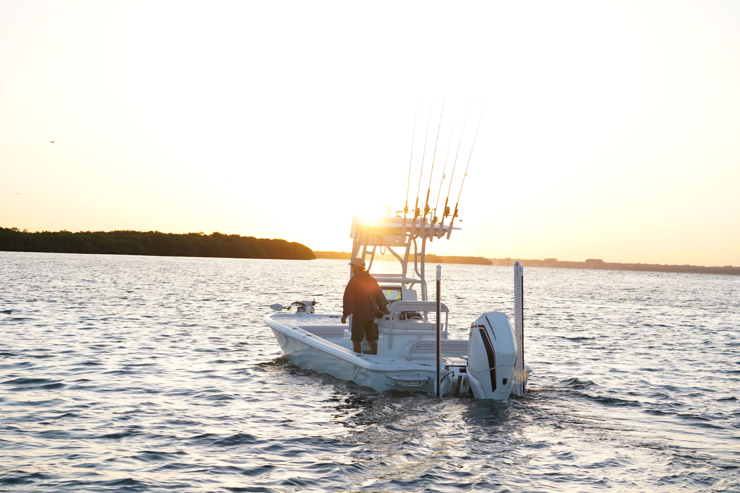 Yellowfin 24 Bay Boat
