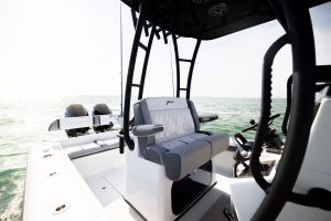 Yellowfin 26 Hybrid Center Console Fishing Boat