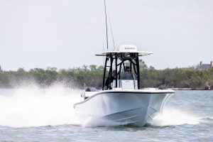 Yellowfin 26 Hybrid Center Console Fishing Boat