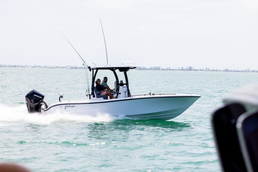 Yellowfin 26 Hybrid Bay Boat | Offshore Center Console