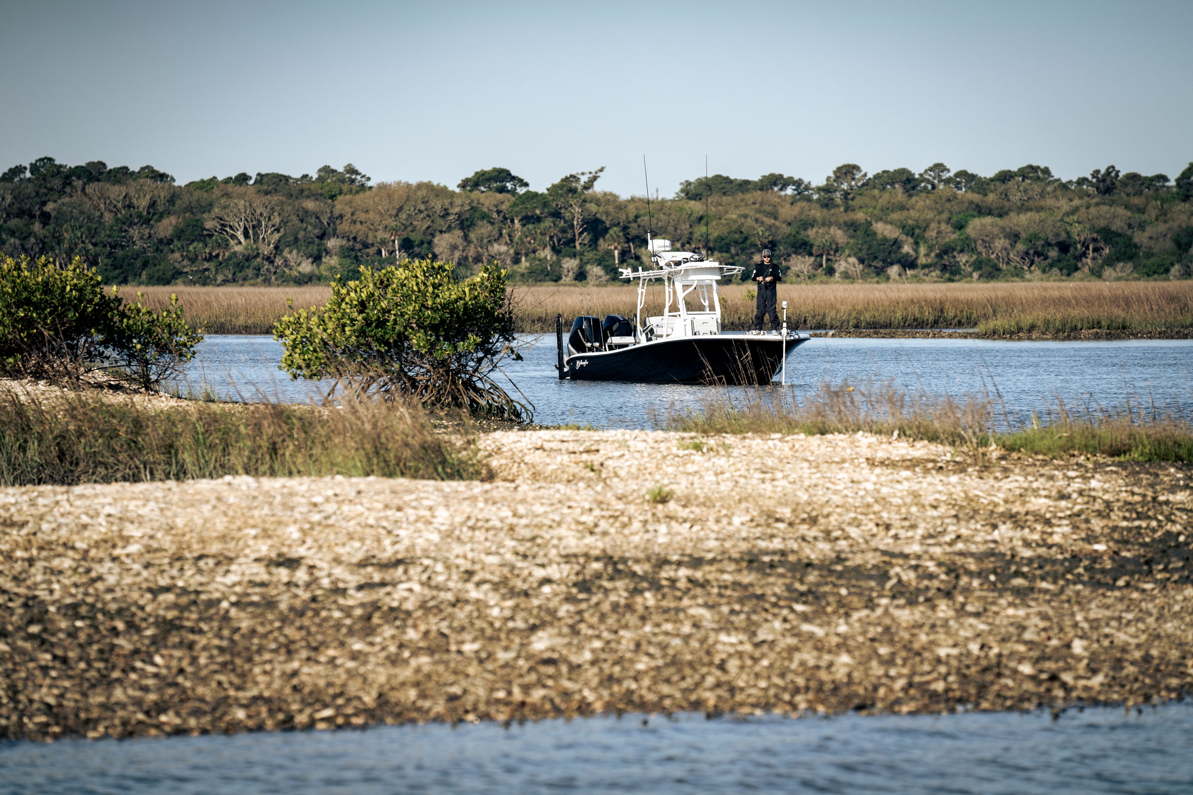 Yellowfin 26 Hybrid Center Console Boat
