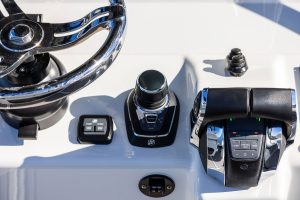 Yellowfin 26 Hybrid Center Console Boat