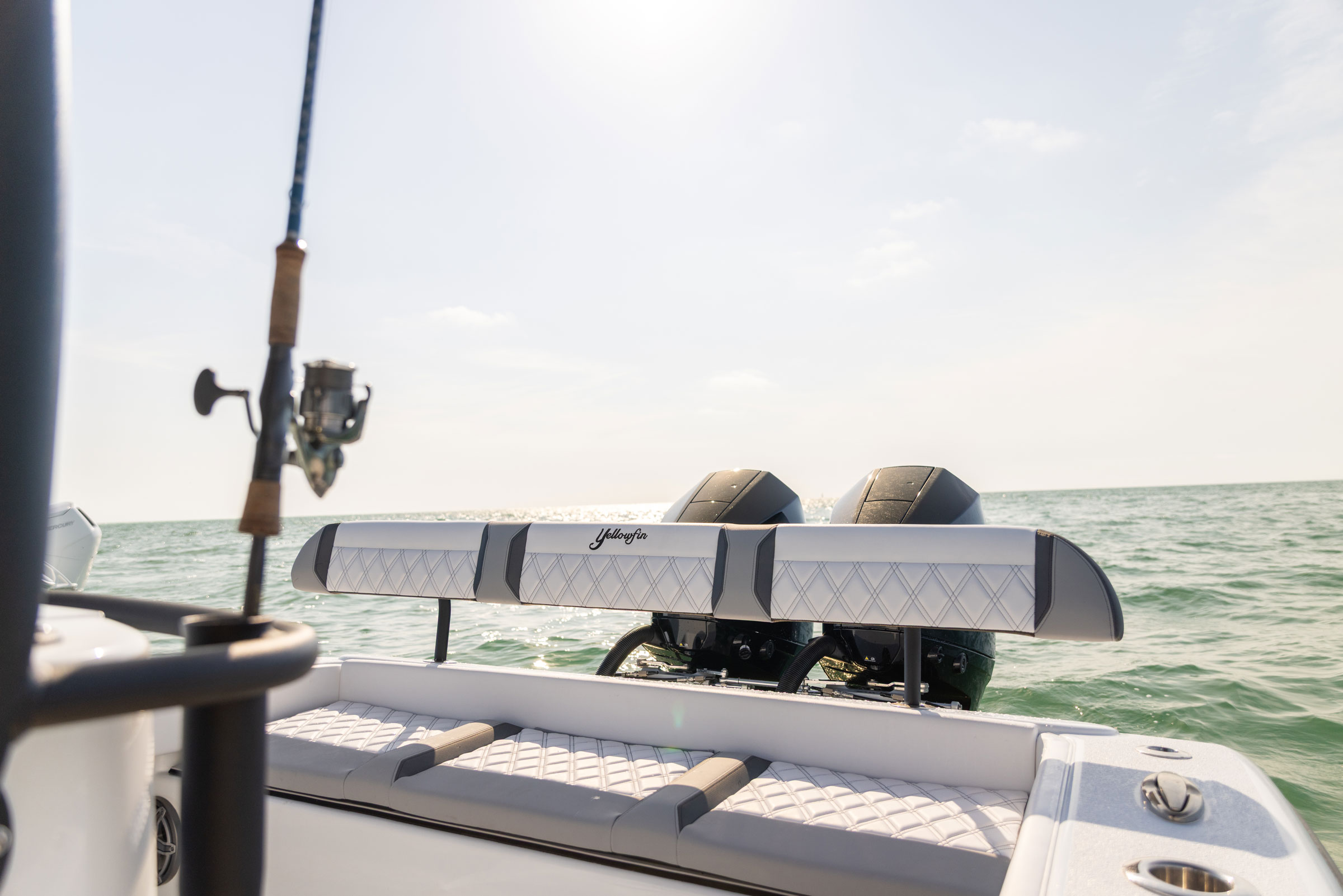 Yellowfin 26 Hybrid Center Console Fishing Boat