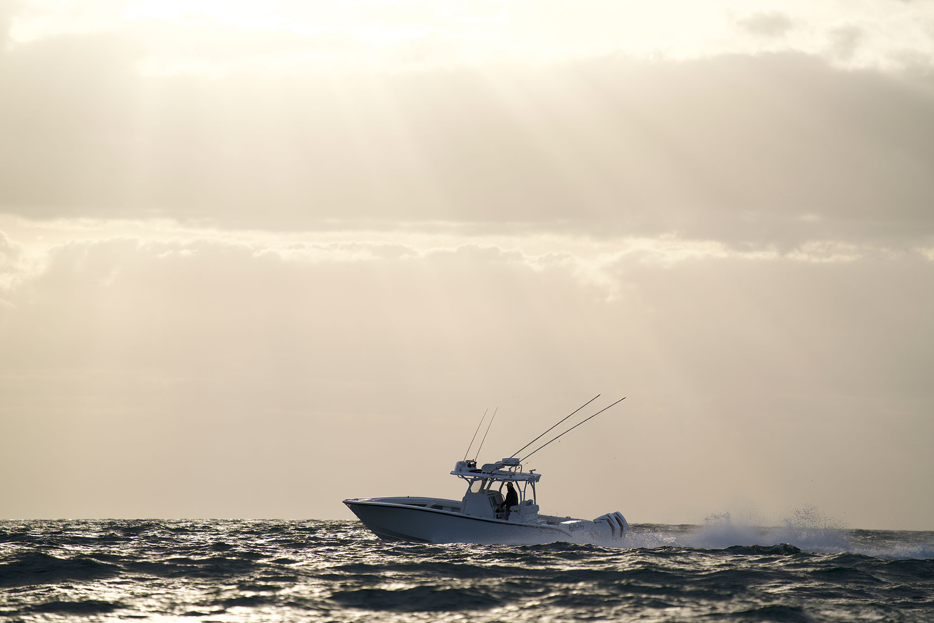 Yellowfin 32 Center Console Fishing Boat